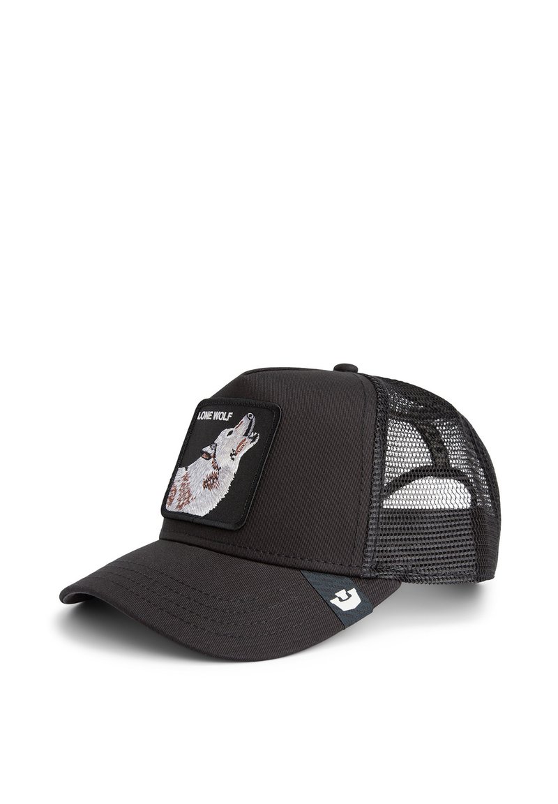 Cappellino nero con visiera curvata, parte posteriore in rete e una toppa quadrata ricamata di un lupo ululante, etichettato "LONE WOLF". Design testurizzato e strutturato.