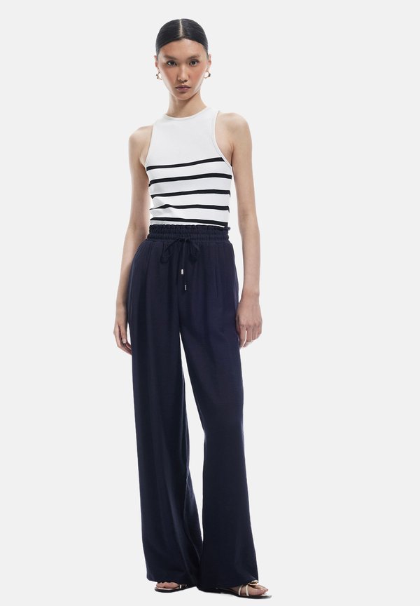 WIDE-LEG - Stoffhose