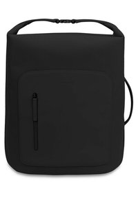 Sac à dos noir et rectangulaire en matériau lisse. Doté d'une poche zippée à l'avant et d'une sangle réglable. Design minimaliste sans logo visible.