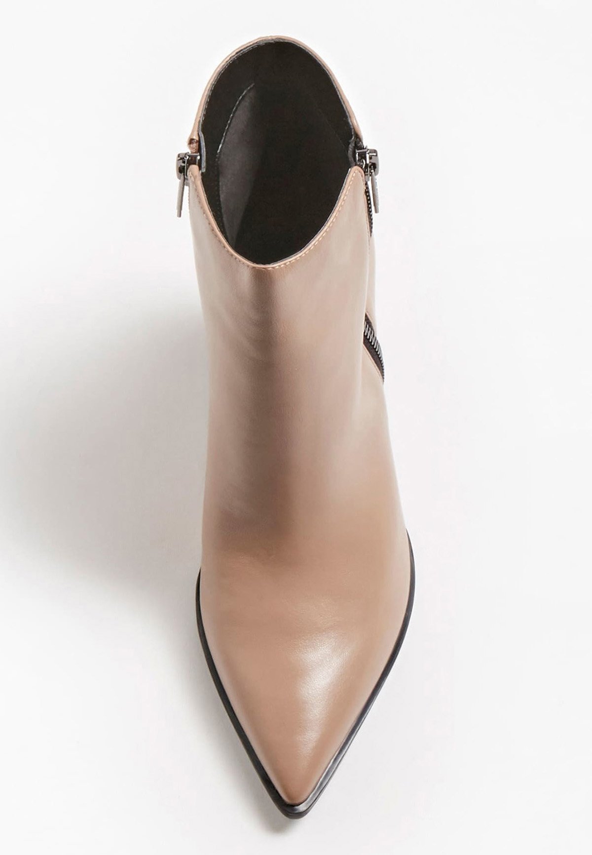 GUESS Omalae Stivaletto dames veterboot Ecru - Schoenen.nl