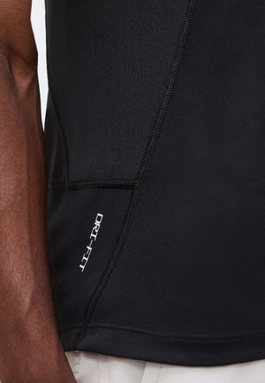 Nike Pro Men's Dri-FIT Training Tank — foto 6