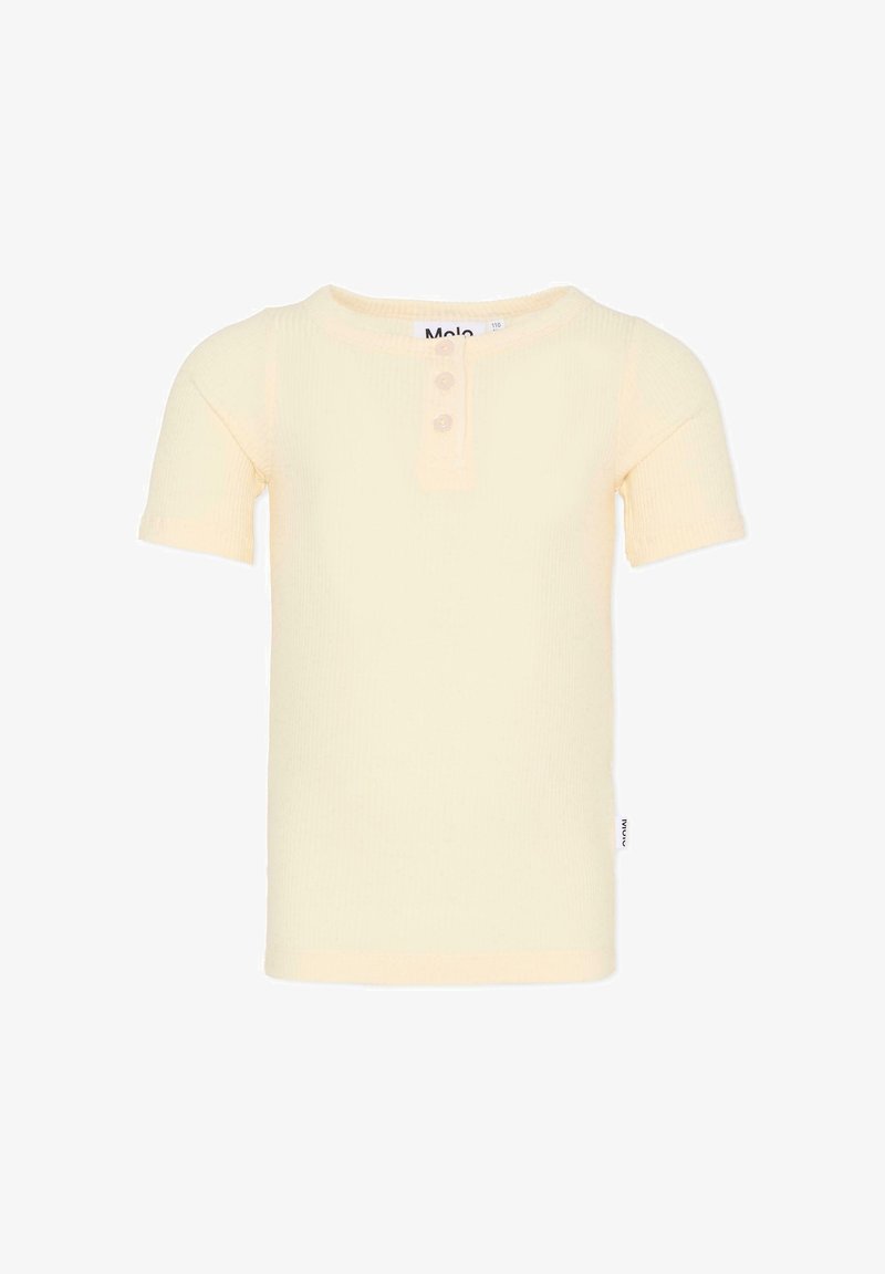 T-shirt jaune côtelé à manches courtes avec un col rond et une patte de boutonnage à trois boutons, en tissu doux avec une étiquette sur le côté.