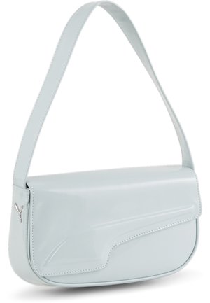 Sac à épaule rectangulaire bleu clair brillant avec un rabat incurvé et une large bandoulière.