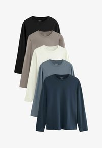Ausgewählt, blues grey neutrals