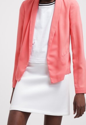 Blazer - red