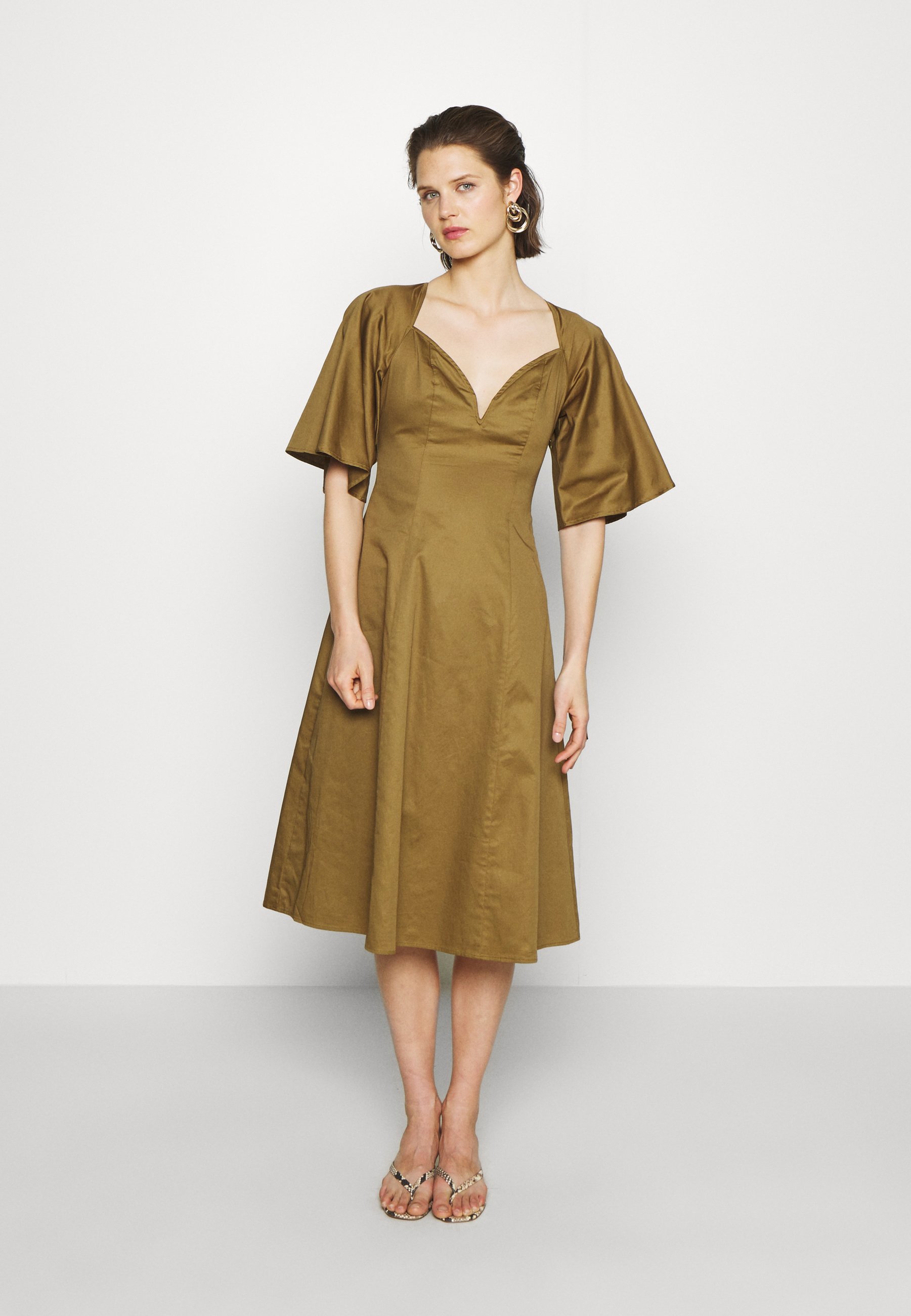 Love heart neckline dress Clearance