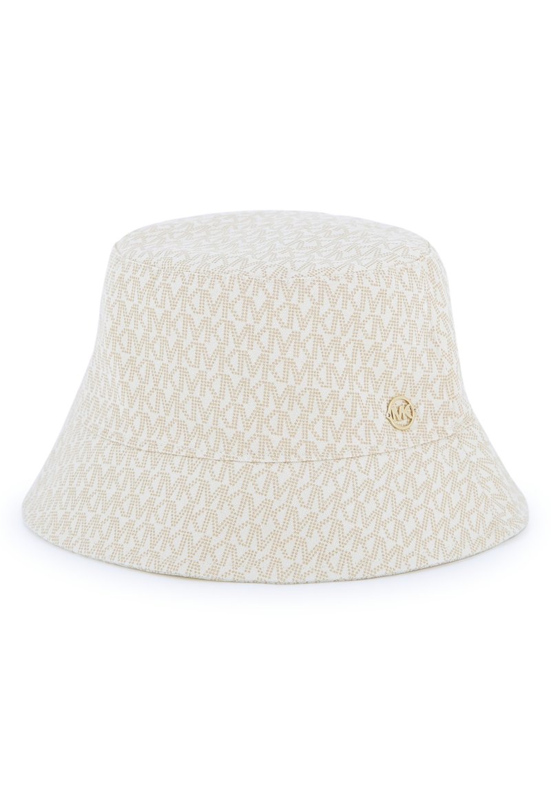 Κάπα καπέλο κατασκευασμένο από κρεμύ ύφασμα με διακριτικό μοτίβο μονόγραμμα. Διαθέτει ελαφρώς καμπυλωτό γείσο και διακοσμητικό λογότυπο σε χρυσή απόχρωση στη πλευρά.