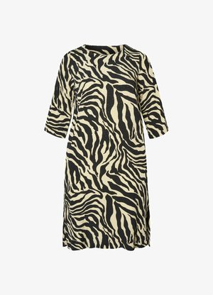 Mustard ja musta sebra mustriga kleit, põlve pikkuses, kolmeveerand varrukatega ja sirge lõikega. Valmistatud kergest kangast, millel on peene tekstuur.