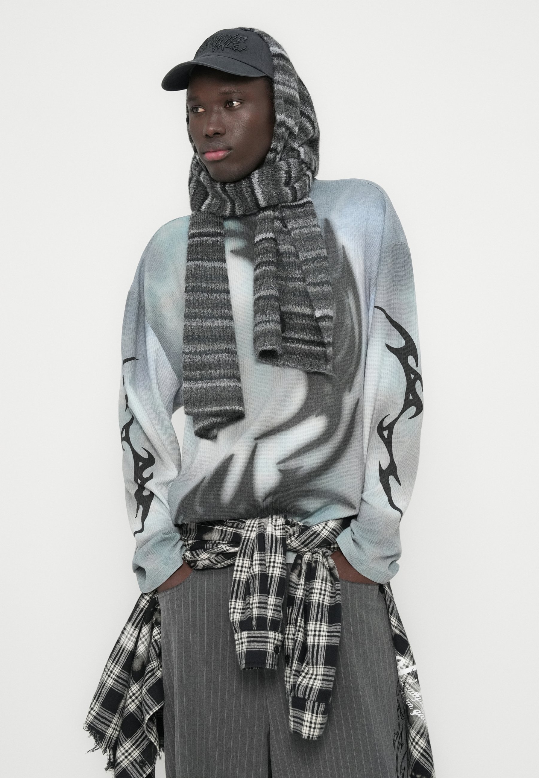 Jaded London SHIFT COLOUR TRIBAL - Long sleeved top - grey - Zalando