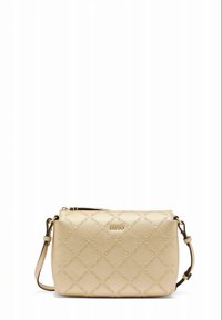 Goldfarbene Umhängetasche aus Kunstleder mit strukturiertem Diamantmuster und geprägtem Logo. Ausgestattet mit einem Reißverschluss und einem verstellbaren Riemen.