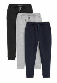 Trois paires de pantalons de survêtement : noir, gris et marine. Fabriqués en mélange de coton, avec des ceintures extensibles, des accents de cordon de serrage et des ourlets resserrés.