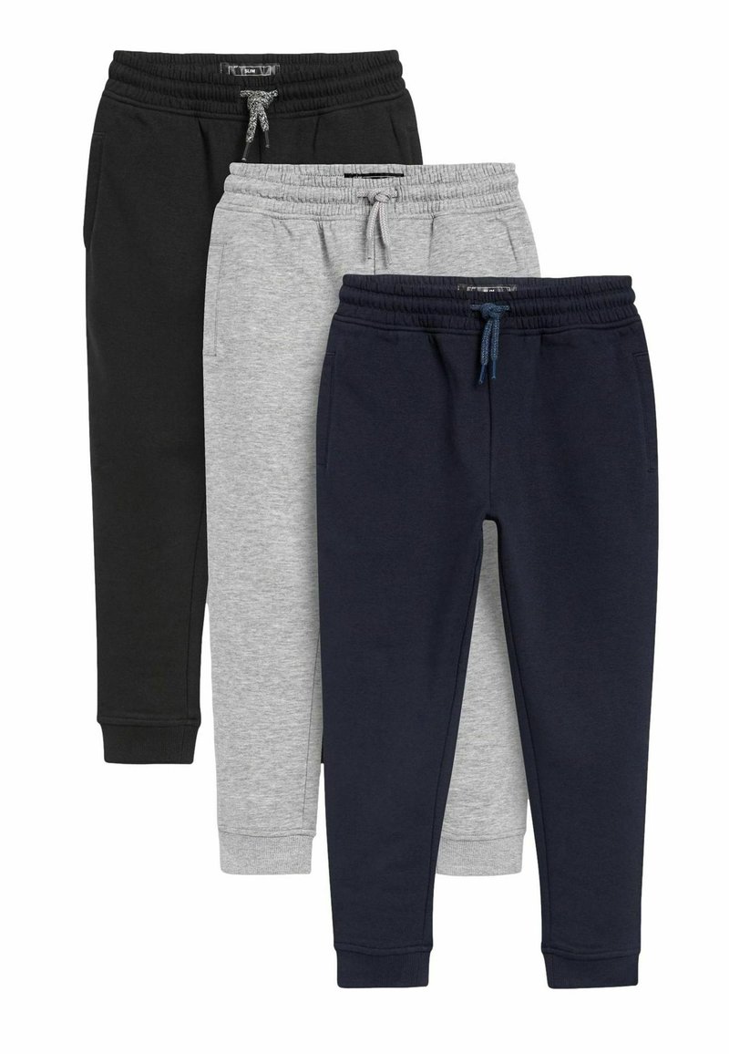 Trois paires de pantalons de survêtement : noir, gris et marine. Fabriqués en mélange de coton, avec des ceintures extensibles, des accents de cordon de serrage et des ourlets resserrés.
