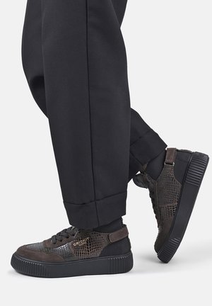Crickit CRICKIT SNEAKER UMA - Sneakers laag - schwarz