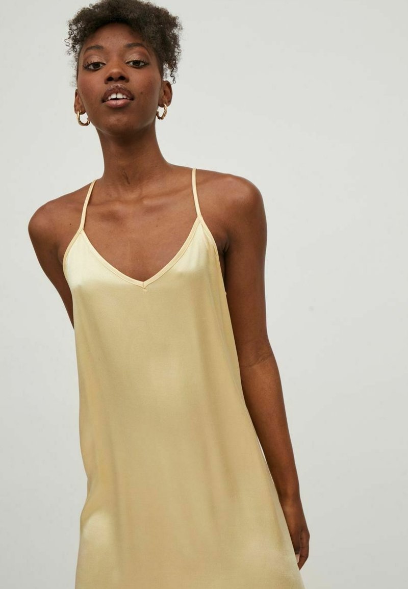 Damen Freizeitkleider | Vila Maxikleid golden haze/hellgelb - ZM60128 Damen Freizeitkleider | Vila Maxikleid golden haze/hellgelb - ZM60128