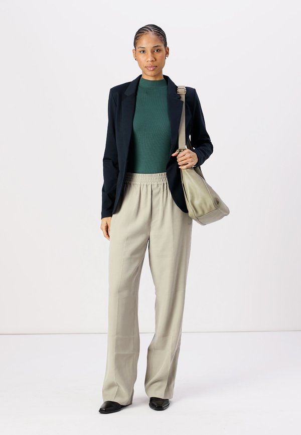 KATE - Blazer - total eclipse3