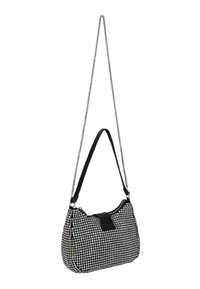 Borsa decorata con strass neri e multicolori, dalla forma arrotondata, dotata di catena e tracolla in pelle, chiusa con una zip.