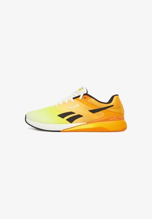 Reebok trkaće cipele s gradijentnim dizajnom, žutom i narančastom mrežastom površinom, crnim detaljima i strukturom gumenog đona.