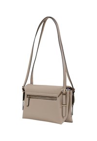 Borsa a tracolla sintetica beige con tasca frontale con zip e tracolla regolabile. Texture liscia e design essenziale, con accenti in metallo dorato.