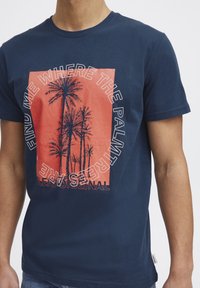 Blend BHTEE - Marškinėliai su spaudiniu - dress blues