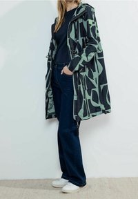 Cecil Parka - mottled light green