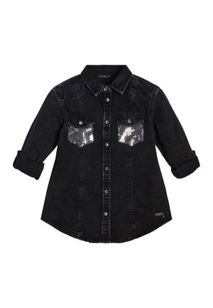 Czarna dżinsowa koszula z długim rękawem, zapinana na guziki z przodu, z podwiniętymi mankietami i dwoma kieszeniami na piersi ozdobionymi srebrnymi cekinami.