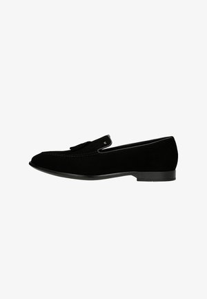 Wojas, PÓŁBUTY MĘSKIE - Slipper - black