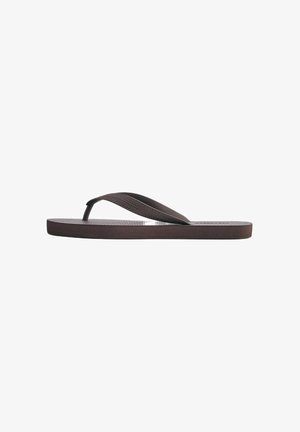 Sandale tong en caoutchouc marron avec une semelle intérieure texturée et une bride simple en forme de Y.