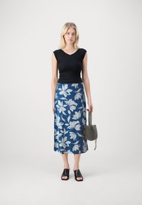 GAP PULL ON SKIRT - Fustă maxi - may blue/white