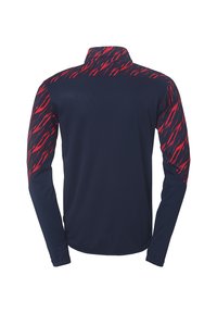 Langærmet atletisk trøje med en ensfarvet navykrop og rødt abstrakt mønster på skuldrene samt en halv lynlåskrave. Blødt, åndbart stof.