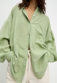 PULL&BEAR RUSTIC - Overhemdblouse - light green