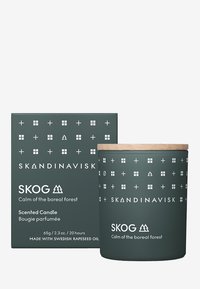 Skandinavisk SCENTED CANDLE W LID - Geurkaars - skog
