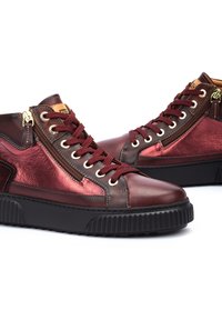 Pikolinos RIELLS - Zapatillas altas - red