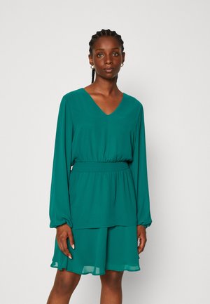 VILA VIANNIKA V NECK DRESS - Cocktail φόρεμα / Φόρεμα για πάρτι - evergreen