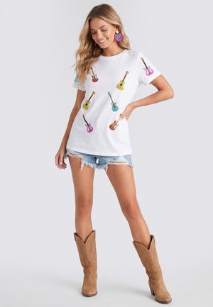 IZIA, - T-shirt z nadrukiem