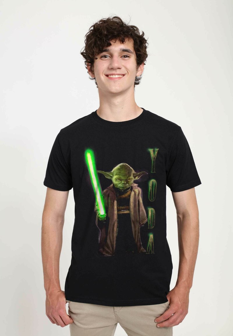 Star Wars STAR WARS: HIGH REPUBLIC YODA HERO SHOT UNISEX - Camiseta estampada - black