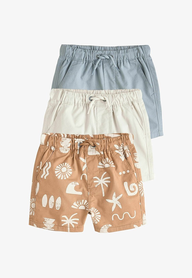 Trois paires de shorts pour enfants à taille élastique empilées : bleu clair, blanc cassé et beige avec imprimé tropical blanc et cordons de serrage.