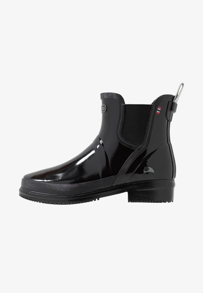 Botte de pluie noire brillante à la cheville avec panneaux latéraux élastiques, languette au talon et semelle texturée pour une bonne adhérence.