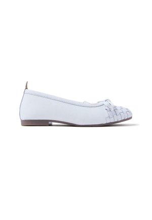 FLATS LARE - Bailarinas con hebilla - blanco
