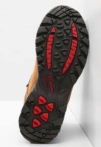 Columbia NEWTON RIDGE™ PLUS WATERPROOF AMPED - Scarpa da hiking - elk/mountain red