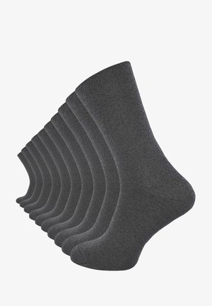 Confezione di dieci paia di calzini in cotone grigio scuro, lunghezza fino al polpaccio, caratterizzati da una superficie liscia e punta rinforzata per una maggiore durata.