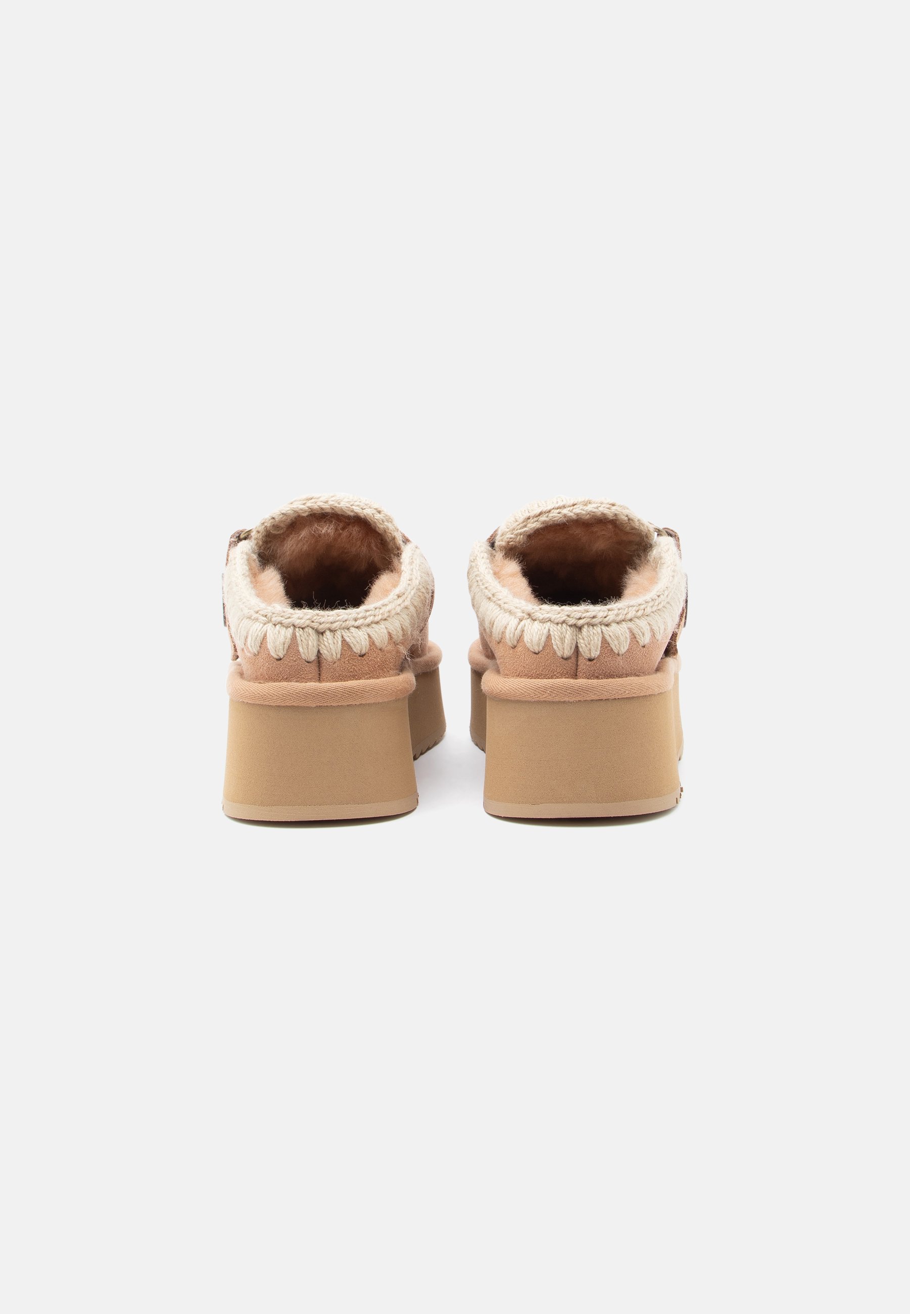 UGG FUZZ SUGAR CROSS SLIDE - Slippers - hickory/light brown - Zalando