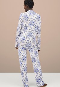 Ellos Collection MADELYN SET - Pyžamová sada - blau