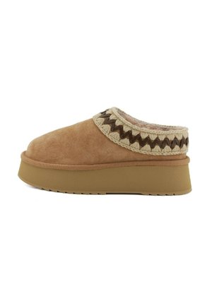 Pantofole - sav