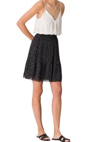zero A-line skirt - black