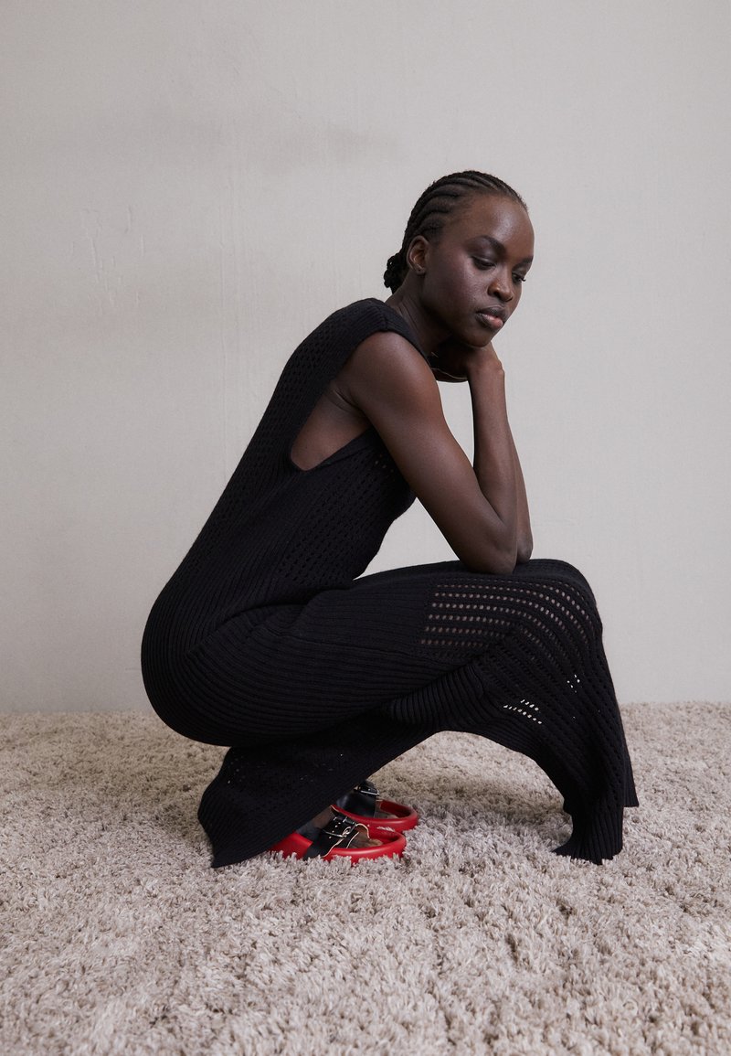 Holzweiler SOLANGE CROCHET DRESS Strickkleid black/schwarz Zalando.at