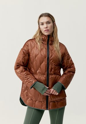 Born Living Yoga ASHLEY - Winterjacke - verde oscuro