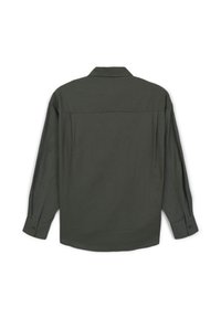 Dunkelgrünes Langarmhemd mit Kragen, geknöpften Manschetten, Rückenpasse und glattem Material. Es hat eine normale Passform.