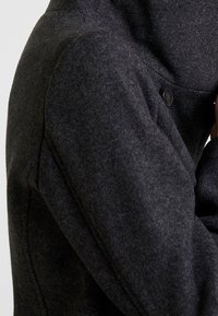 s.Oliver Outdoorjacka - black