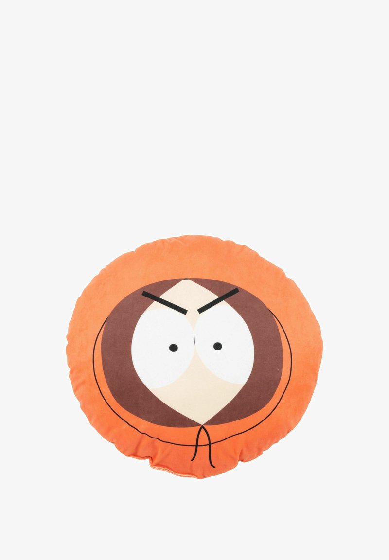 Cuscino rotondo arancione con il volto di un personaggio dei cartoni animati, dotato di grandi occhi bianchi, sopracciglia nere e un dettaglio del cappuccio marrone. Texture in tessuto morbido.