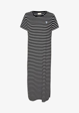 Zwart-wit gestreepte T-shirt jurk met een ronde hals, korte mouwen, zijspleten en een lichtblauw hartembleem op de borst.